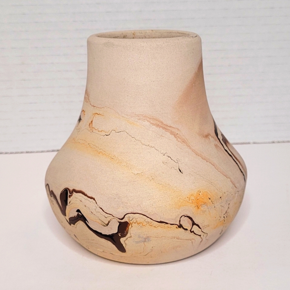 Vintage Southwestern Nemadji Pottery Vase Unique Native Patterns